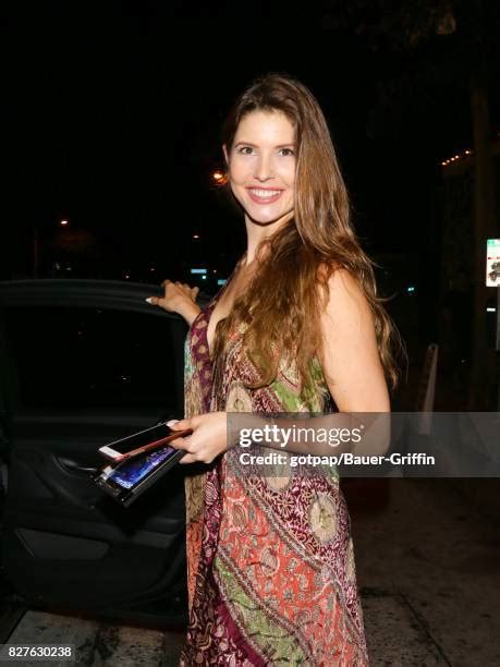 amanda cerny Search